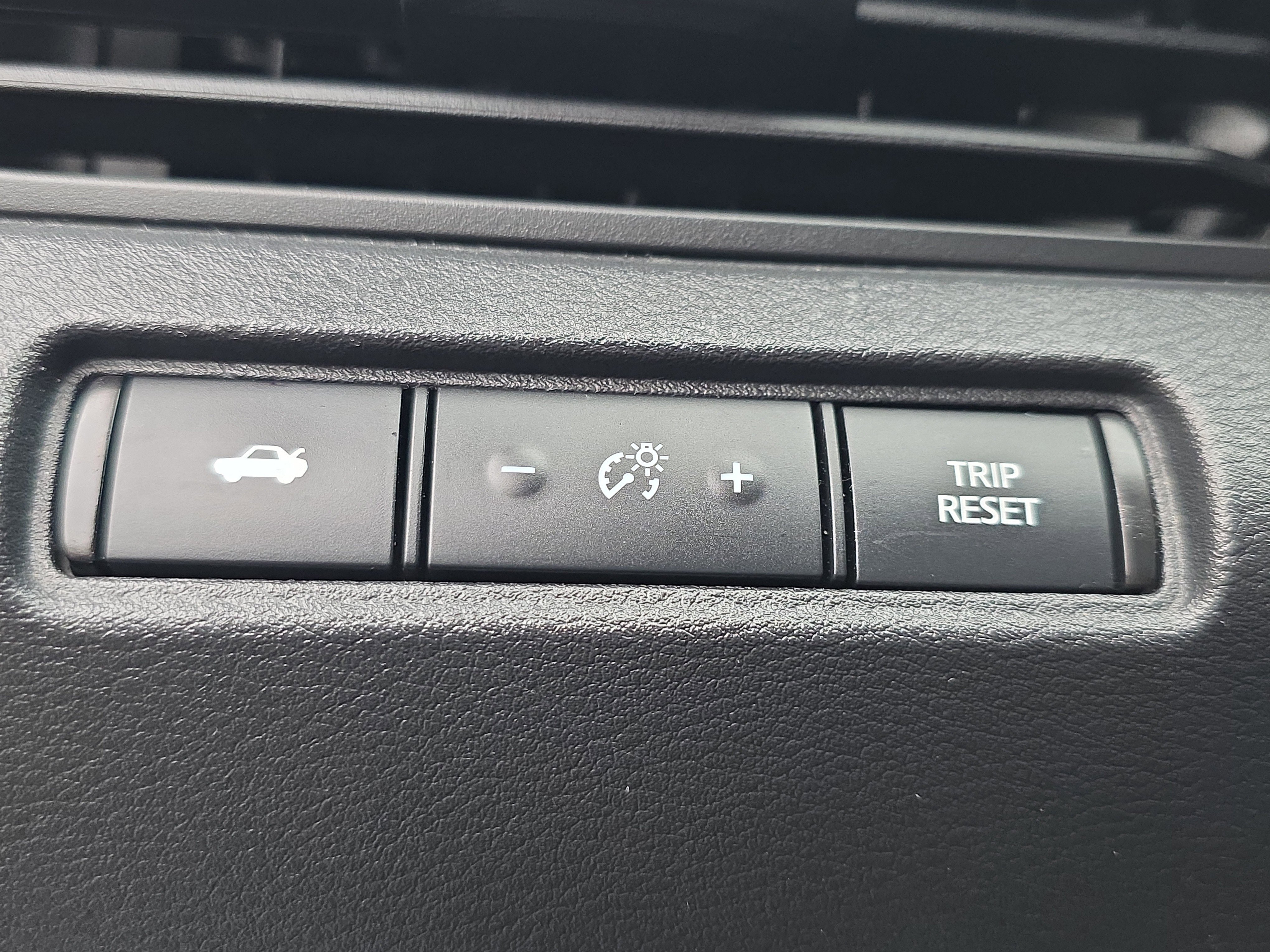 Used 2022 Nissan Altima 2.5 SR image 28