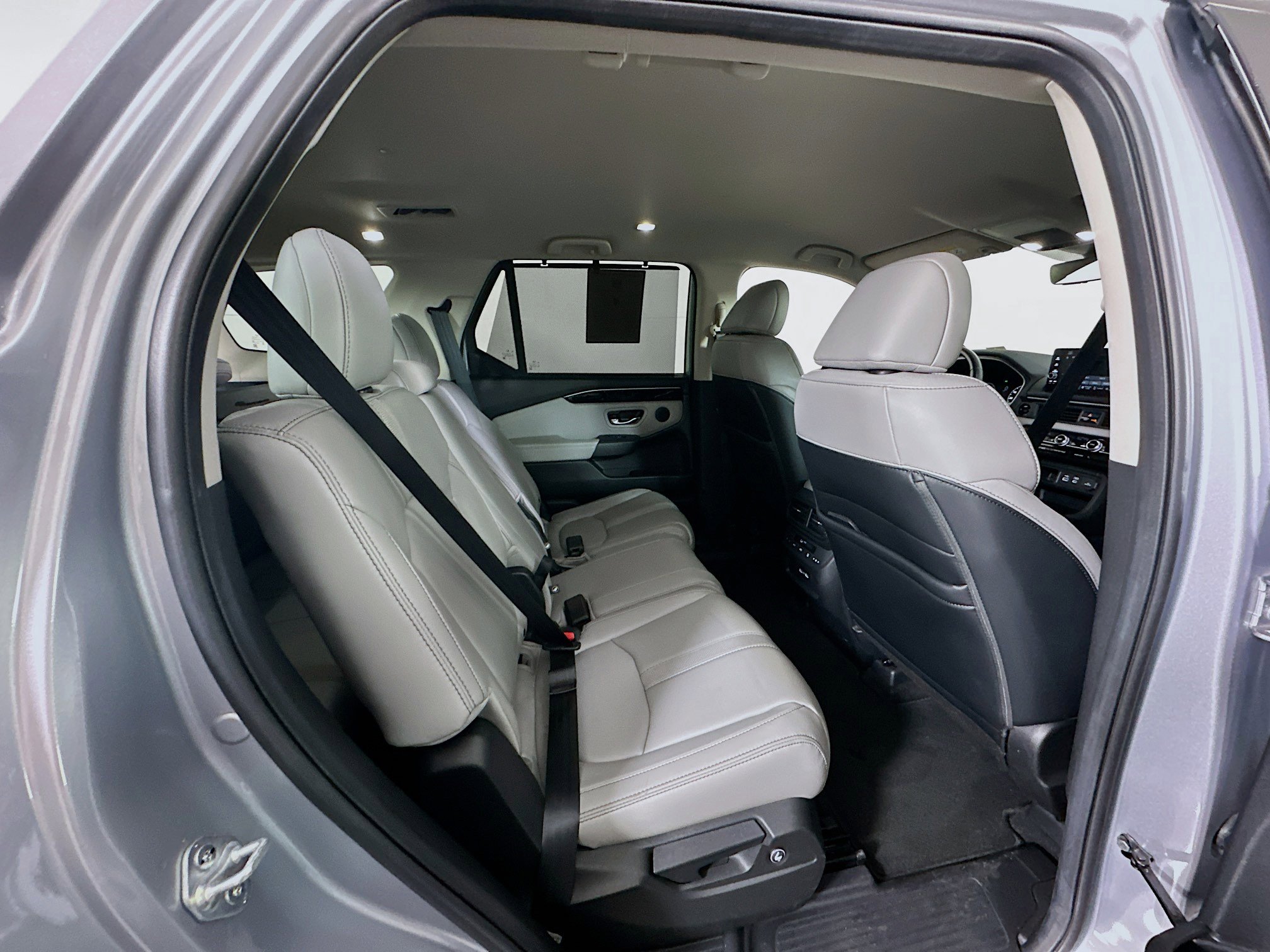 Used 2023 Honda Pilot EX-L image 30