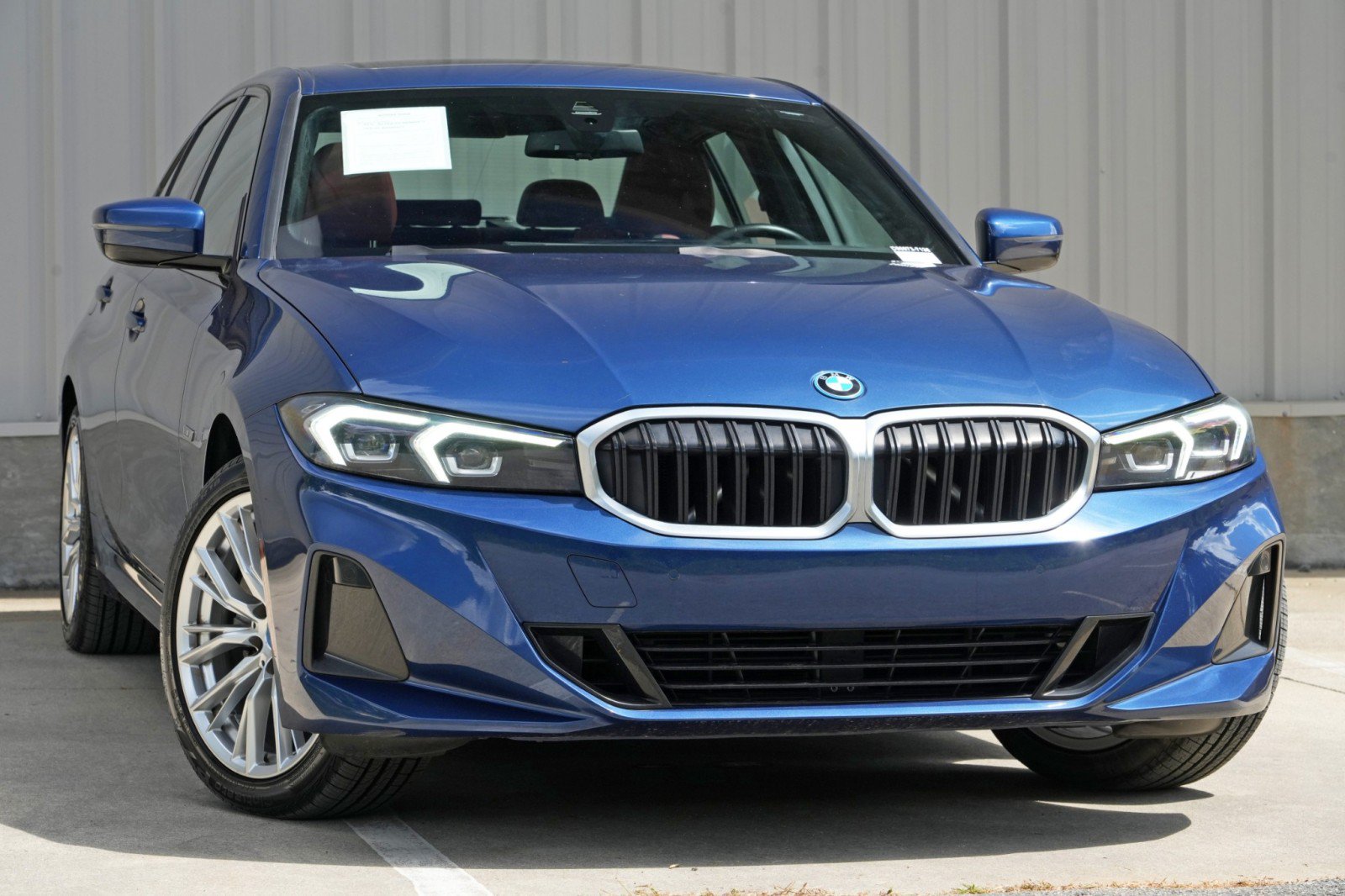 Used 2023 BMW 330e w/ Premium Package RWD image 4