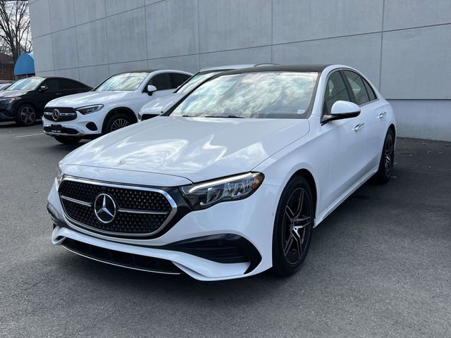 New 2026 Mercedes-Benz E 450 4MATIC Sedan image 3