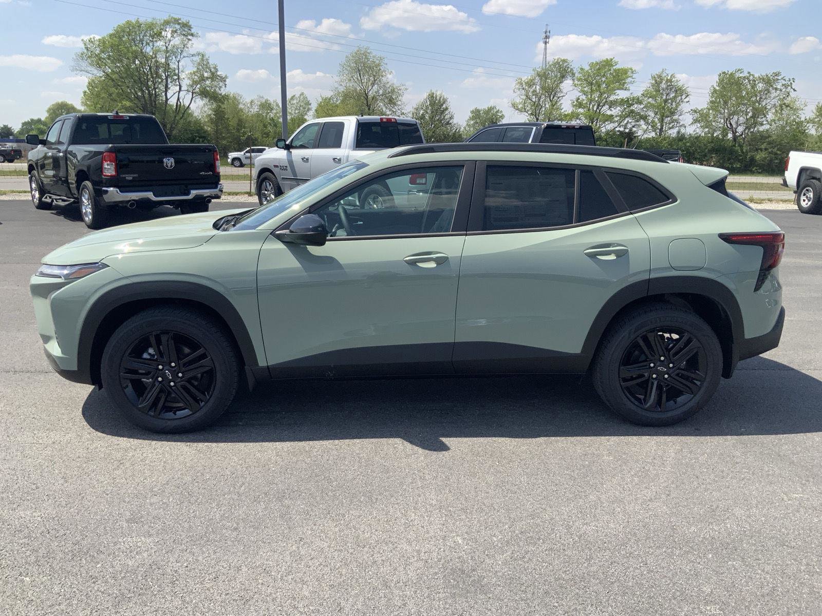 New 2026 Chevrolet Trax ACTIV FWD image 8