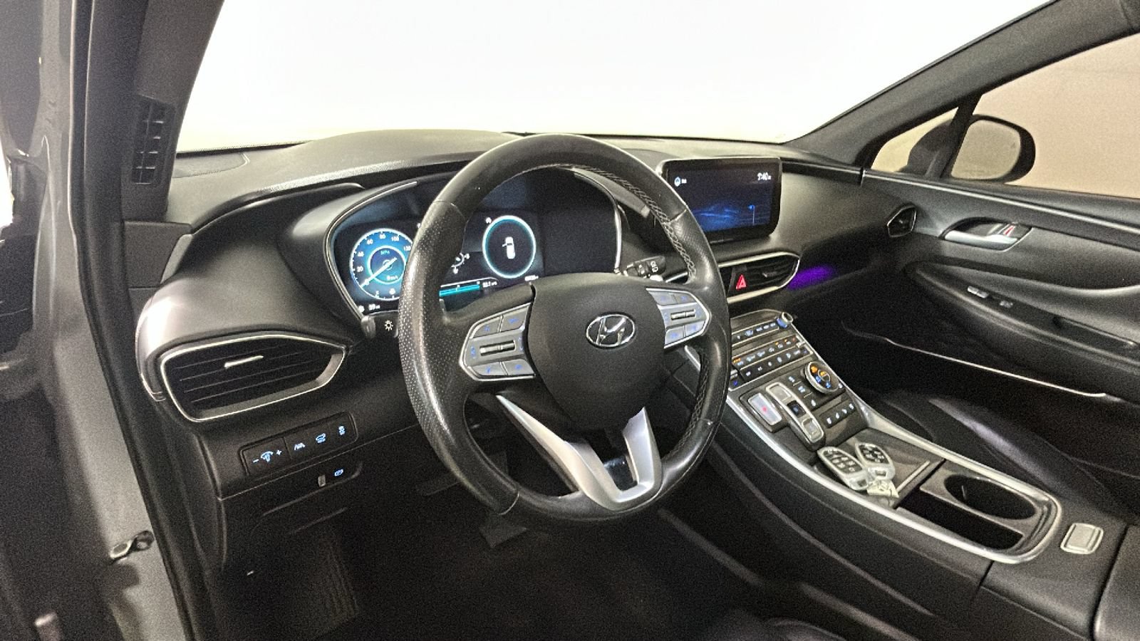 Used 2021 Hyundai Santa Fe Calligraphy AWD/4WD image 16