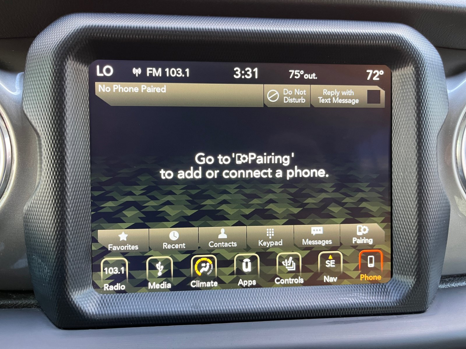 Used 2018 Jeep Wrangler Unlimited Sahara AWD/4WD image 21
