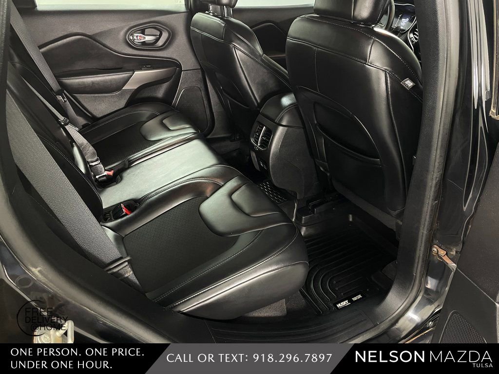 Used 2021 Jeep Cherokee Latitude Plus image 37