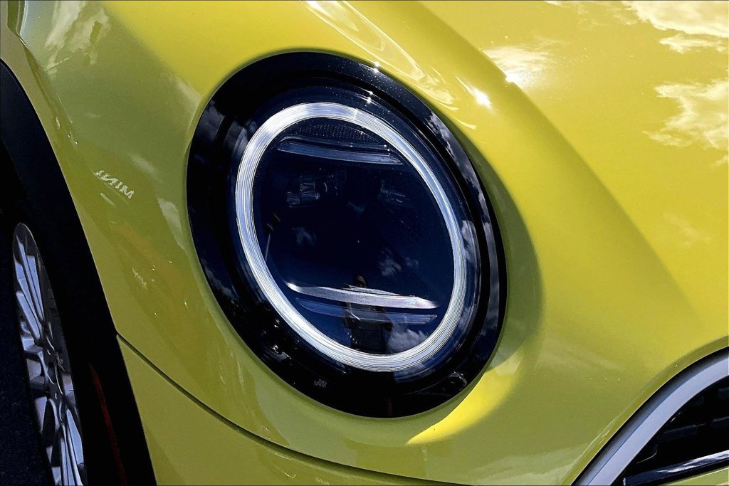 Used 2026 MINI Cooper S FWD image 28