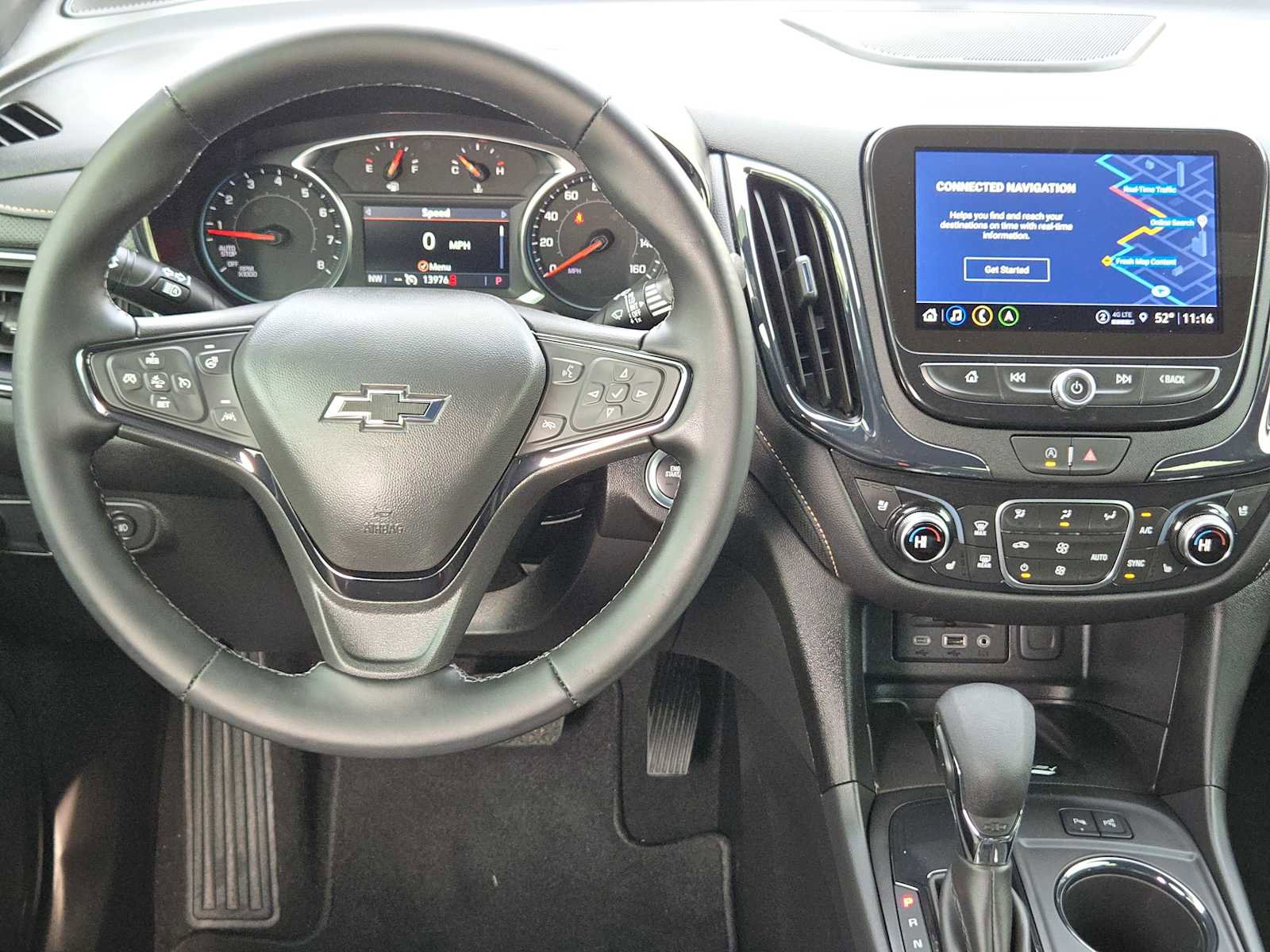 Certified 2024 Chevrolet Equinox Premier image 26