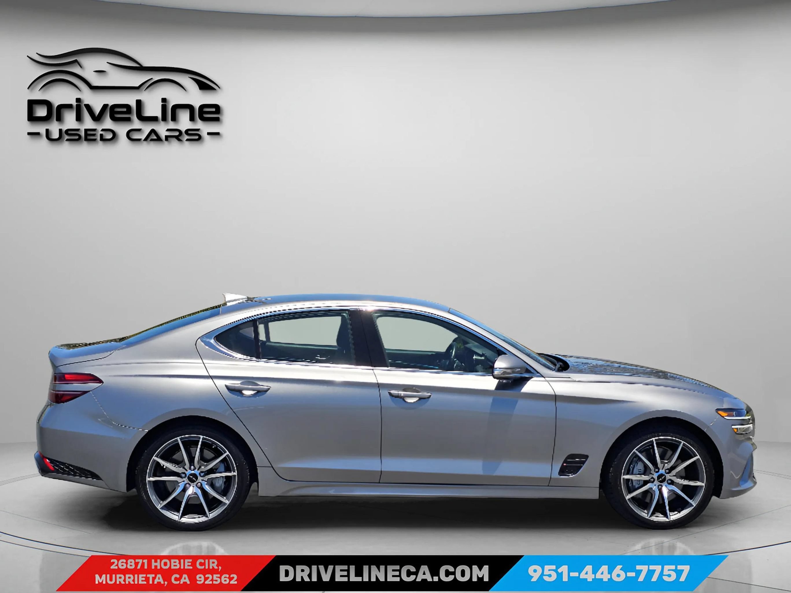 Used 2025 Genesis G70 2.5T RWD image 13