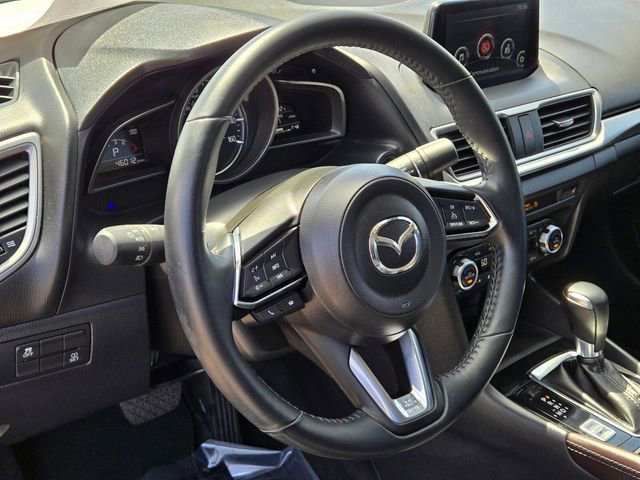 Used 2017 MAZDA MAZDA3 Touring image 18