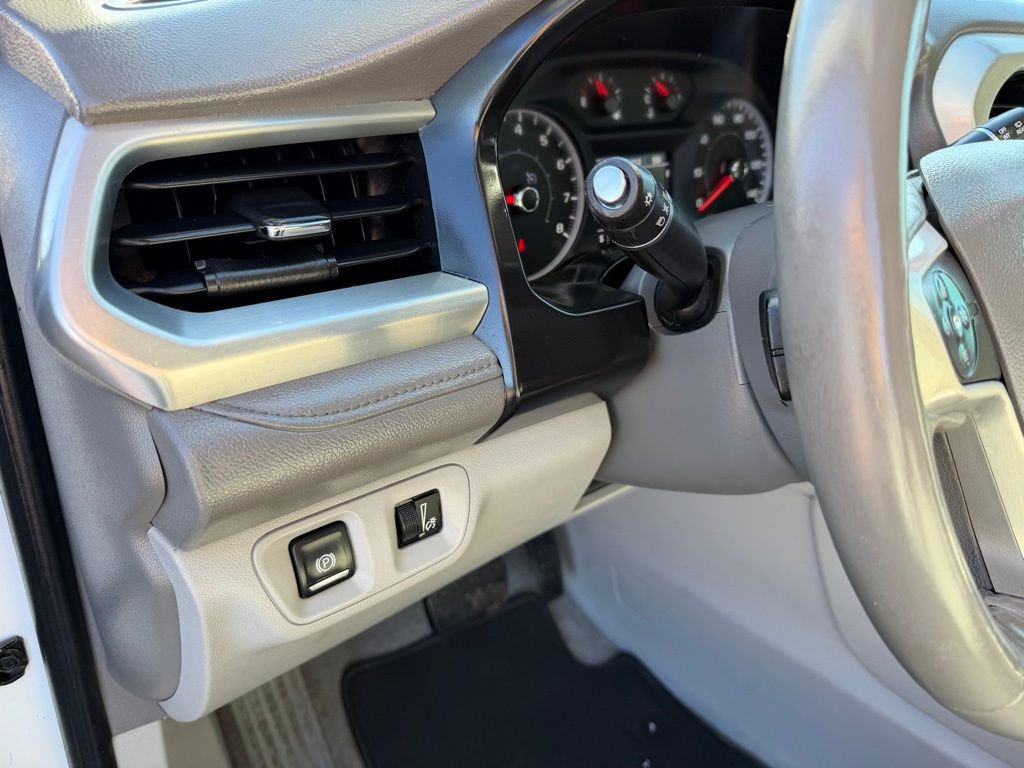 Used 2018 GMC Acadia SLE image 29