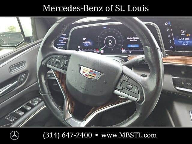 Used 2023 Cadillac Escalade Luxury image 13