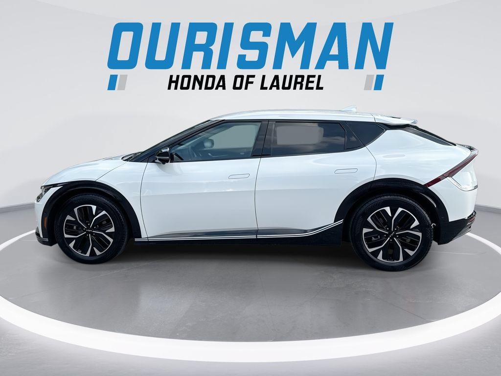 Used 2024 Kia EV6 Wind w/ Wind Technology Package AWD/4WD image 5