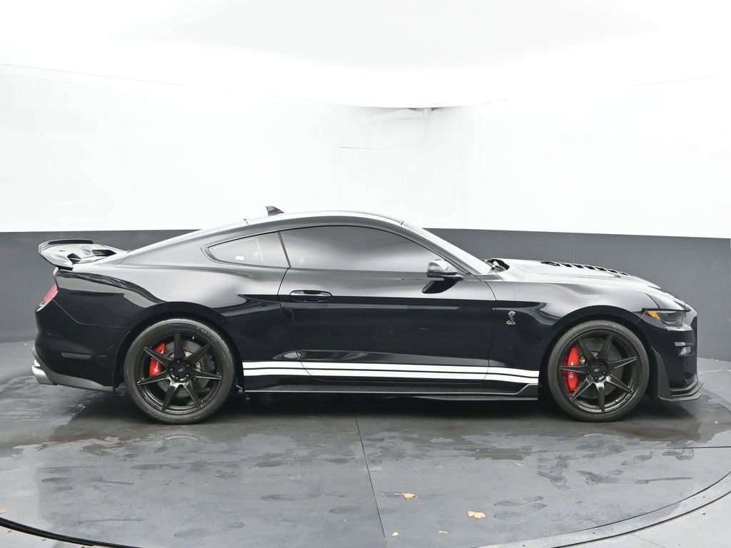 Used 2020 Ford Mustang Shelby GT500 w/ Technology Package image 12
