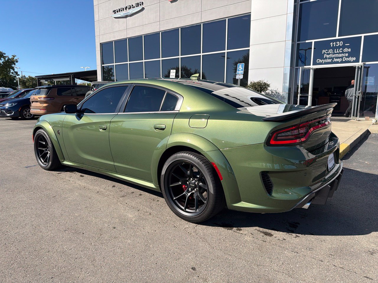 Used 2023 Dodge Charger SRT Hellcat w/ Harman/Kardon Audio Group RWD image 5