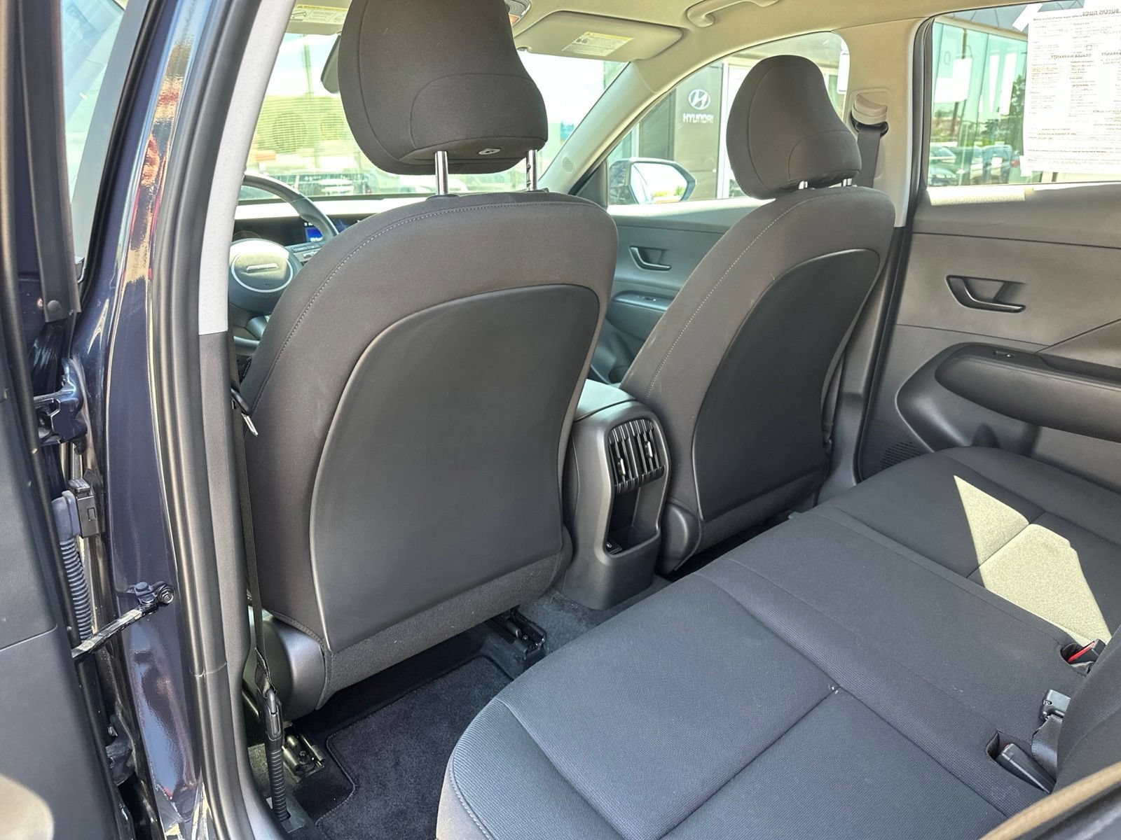 Used 2025 Hyundai Kona SEL AWD/4WD image 16