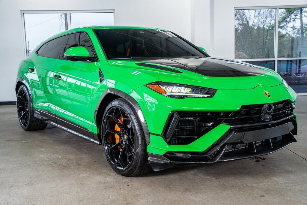 Used 2023 Lamborghini Urus Performante image 4
