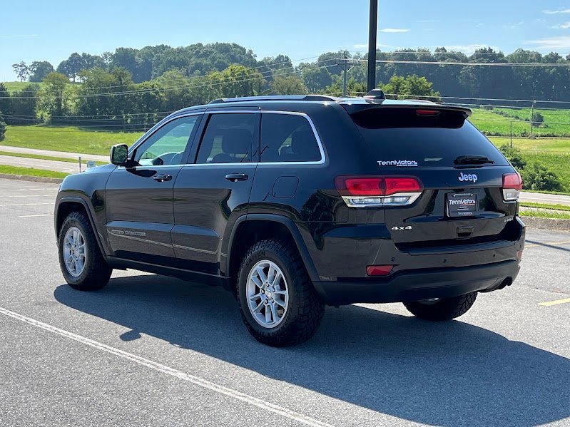 Used 2020 Jeep Grand Cherokee Laredo image 20