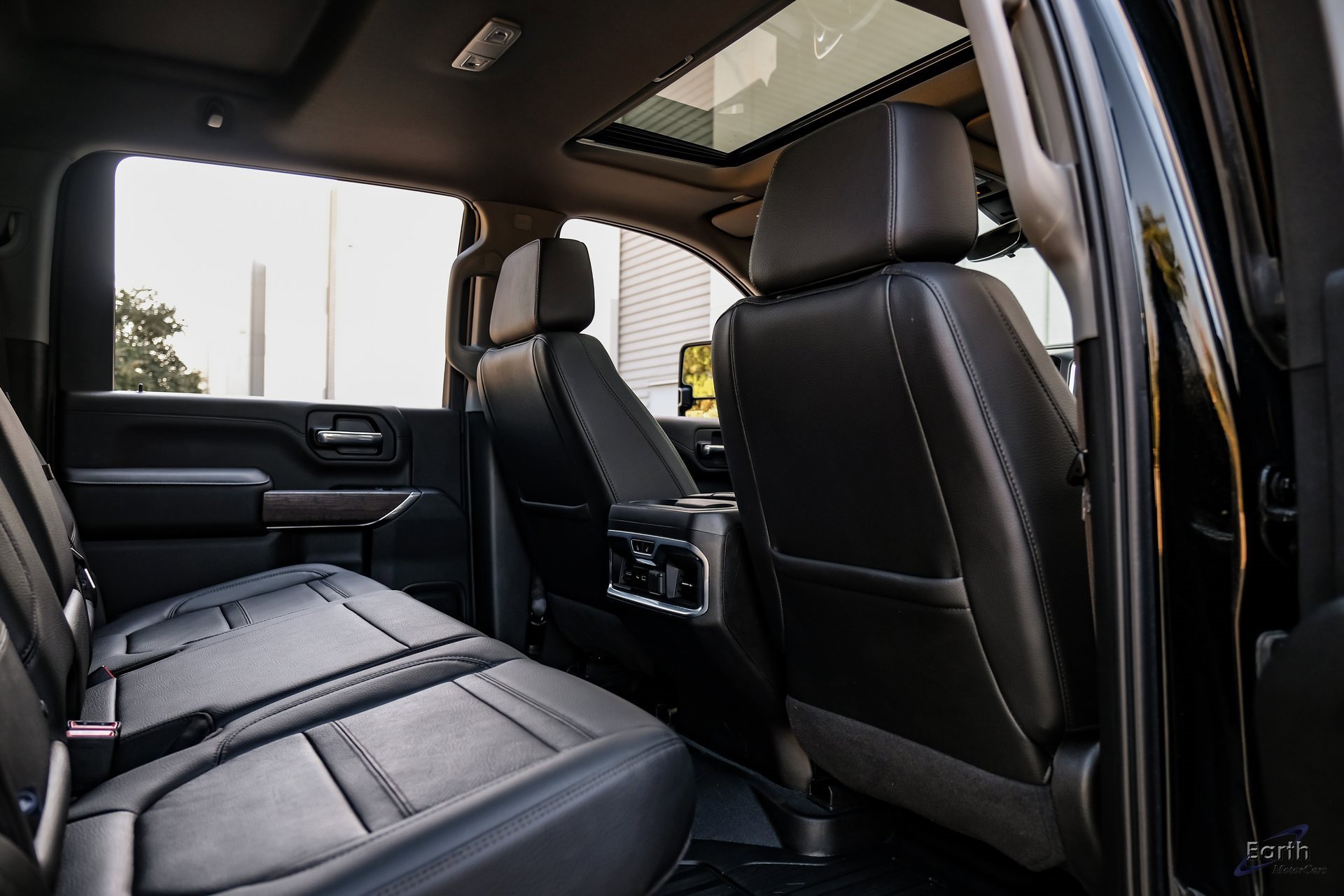 Used 2022 GMC Sierra 3500 Denali w/ Technology Package image 75