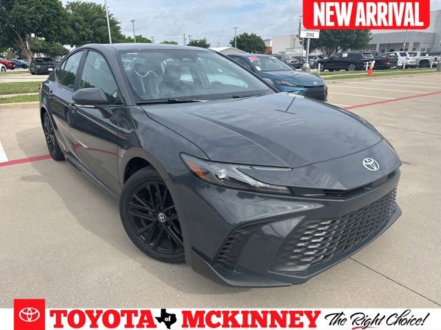 Used 2025 Toyota Camry SE