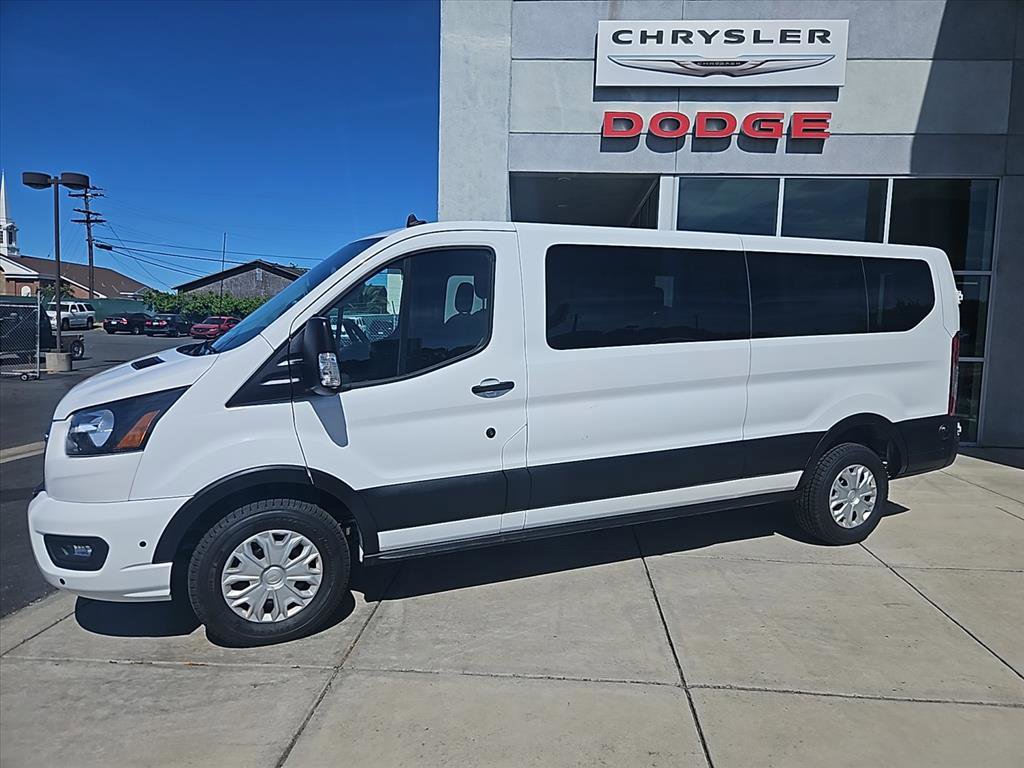 Used 2024 Ford Transit 350 XLT image 4