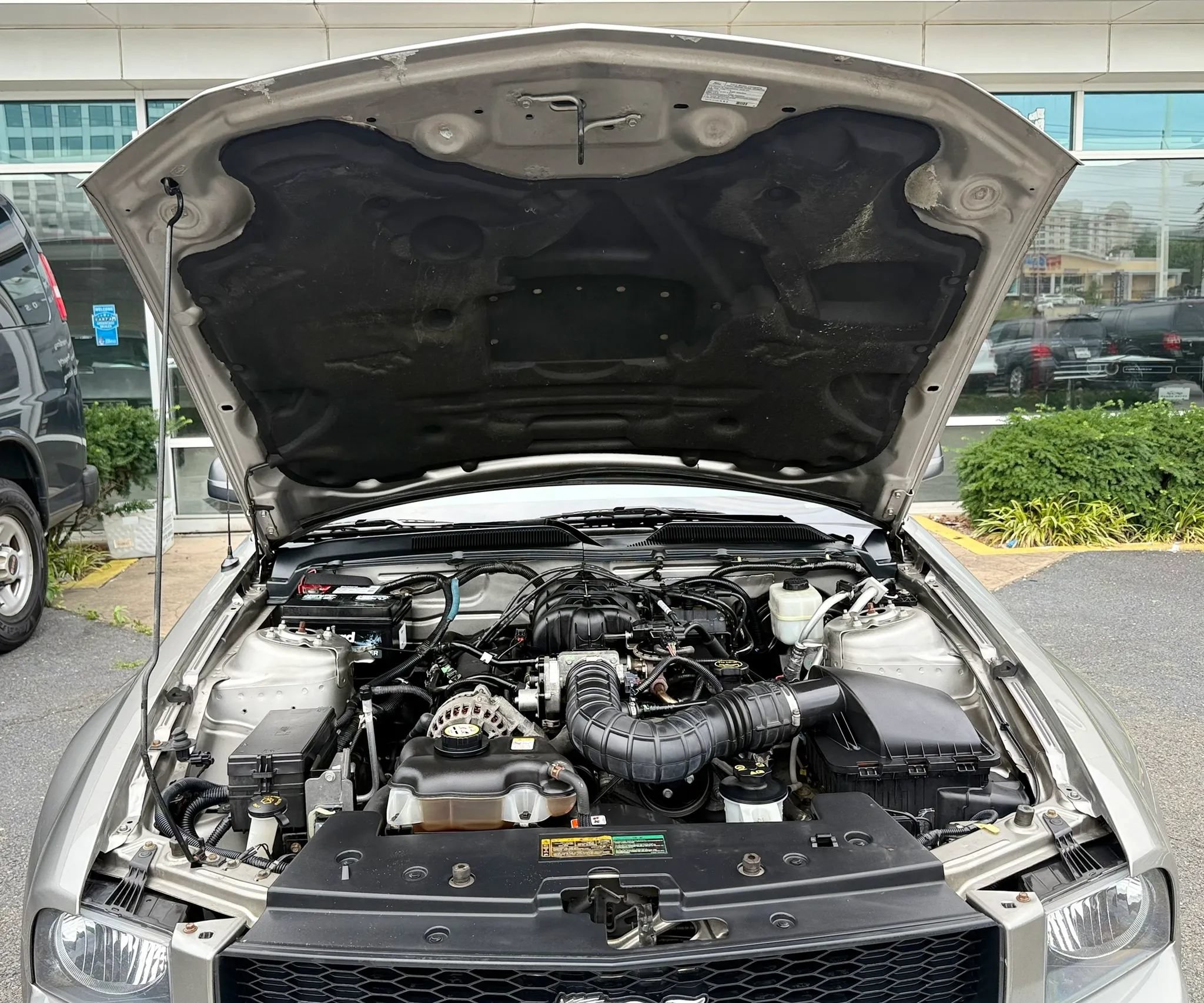 Used 2008 Ford Mustang Convertible RWD image 40