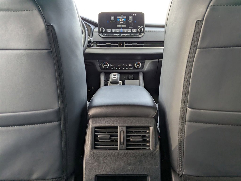 Used 2024 Mitsubishi Outlander SE image 33