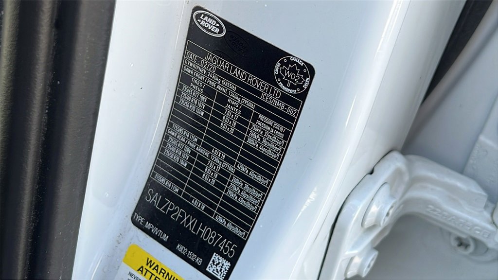 Used 2020 Land Rover Range Rover Evoque SE image 11