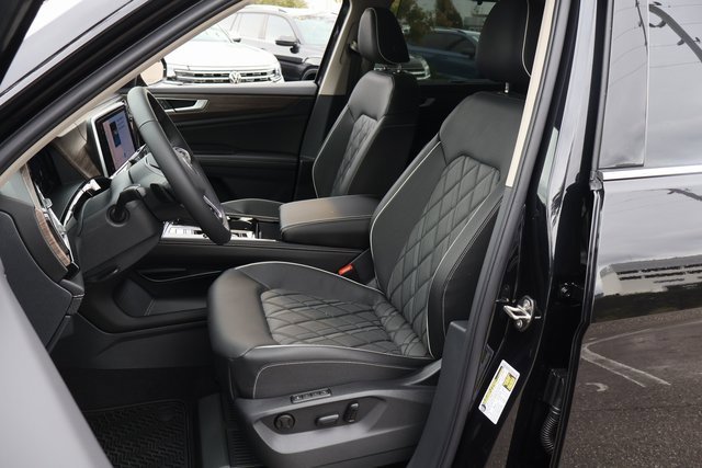 New 2026 Volkswagen Atlas SEL Premium R-Line image 12