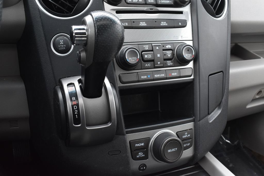 Used 2015 Honda Pilot SE image 23