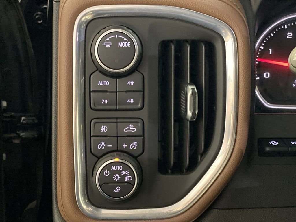 Used 2021 Chevrolet Silverado 2500 High Country AWD/4WD image 43