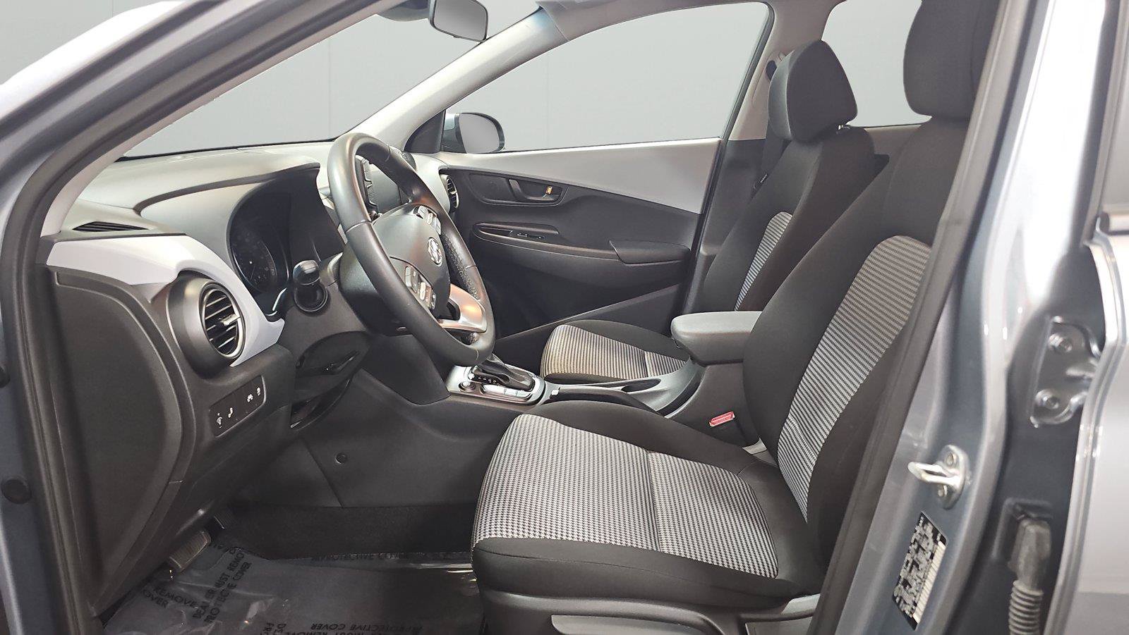 Used 2020 Hyundai Kona SEL FWD image 10