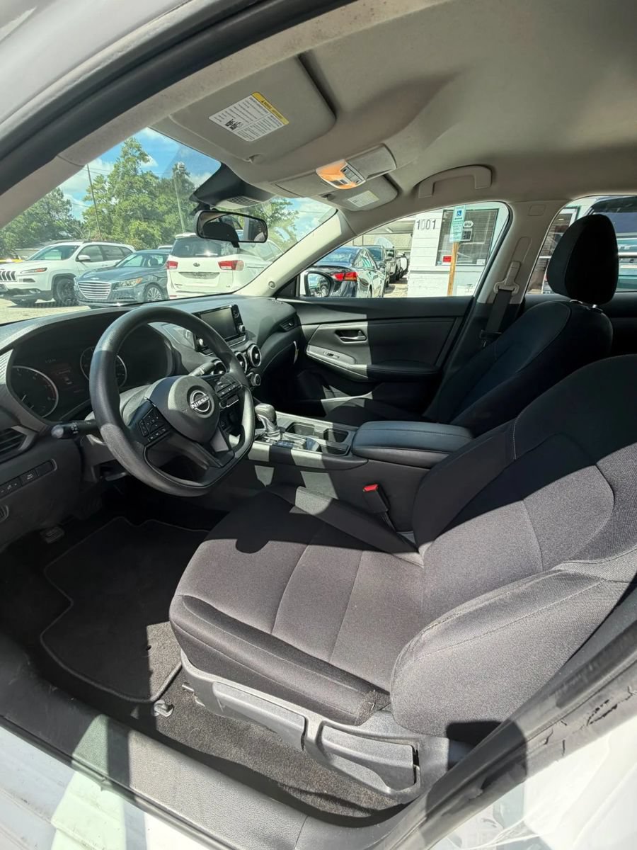 Used 2024 Nissan Sentra S FWD image 9