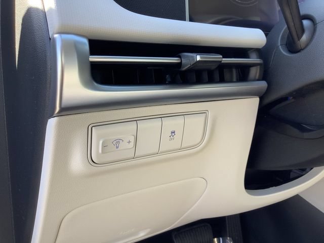 Certified 2025 Hyundai Tucson SE AWD/4WD image 28