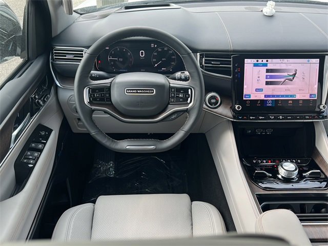New 2024 Jeep Grand Wagoneer Series I w/ Convenience Group III image 10