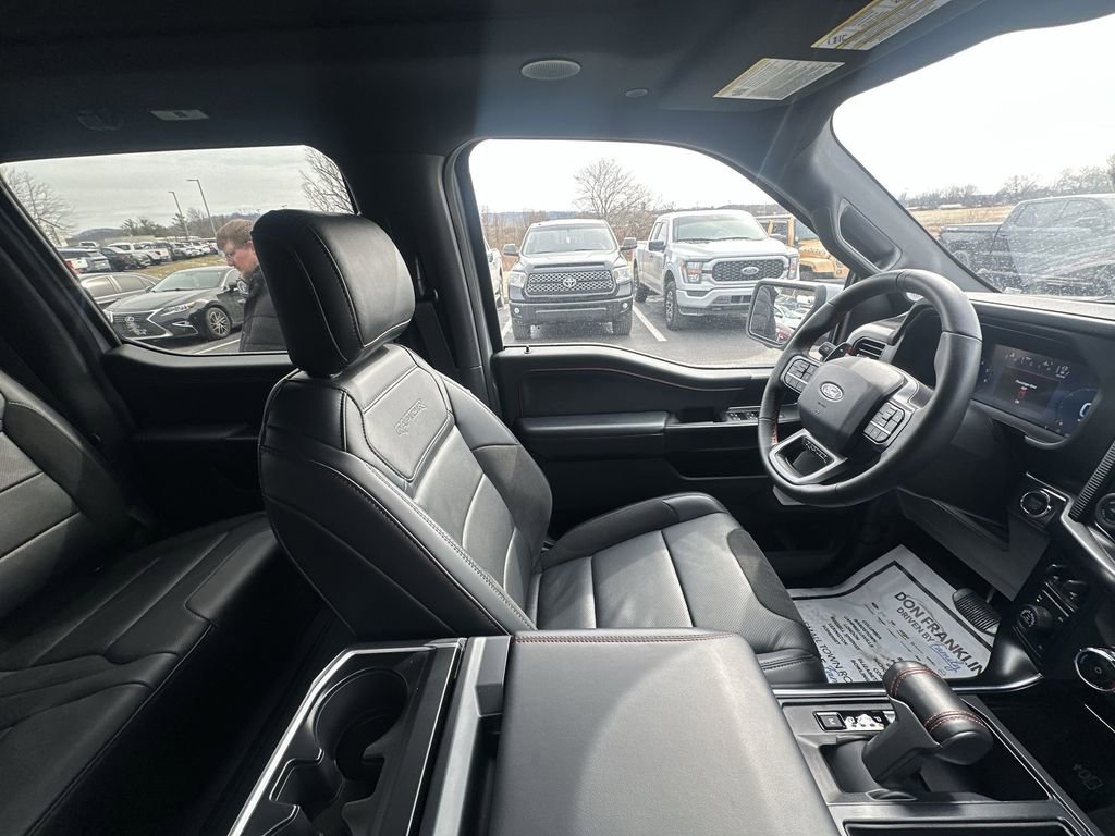Used 2025 Ford F150 Raptor image 15