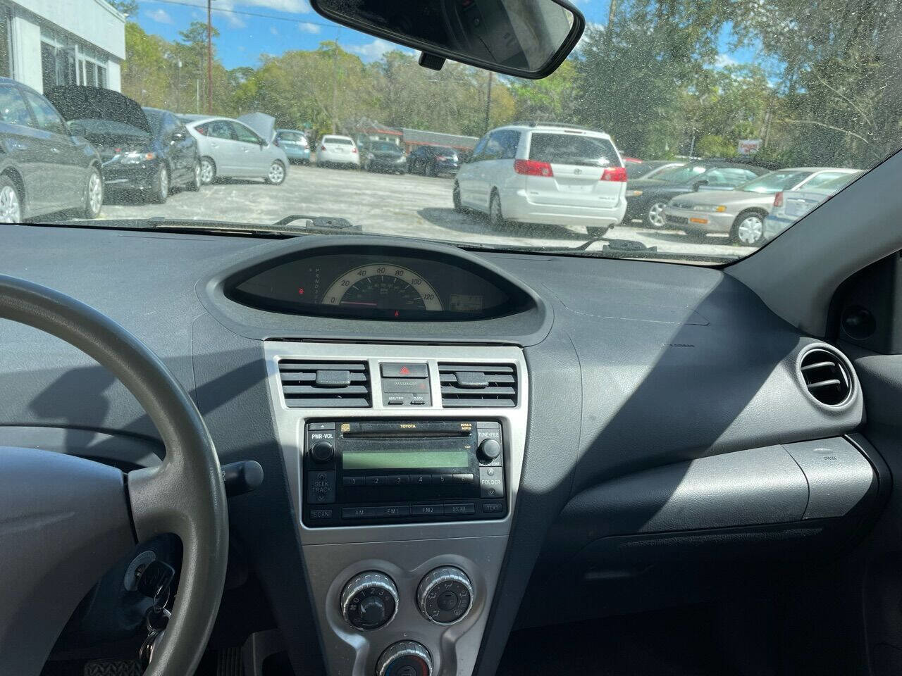 Used 2008 Toyota Yaris Sedan FWD image 10