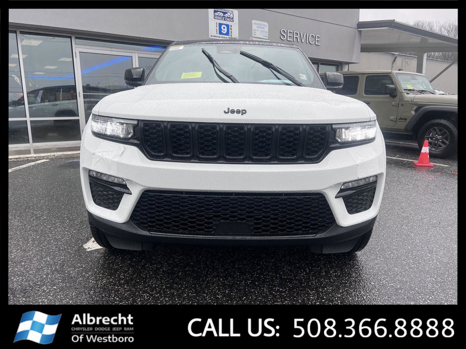 New 2025 Jeep Grand Cherokee Limited w/ Trailer Tow Package image 8