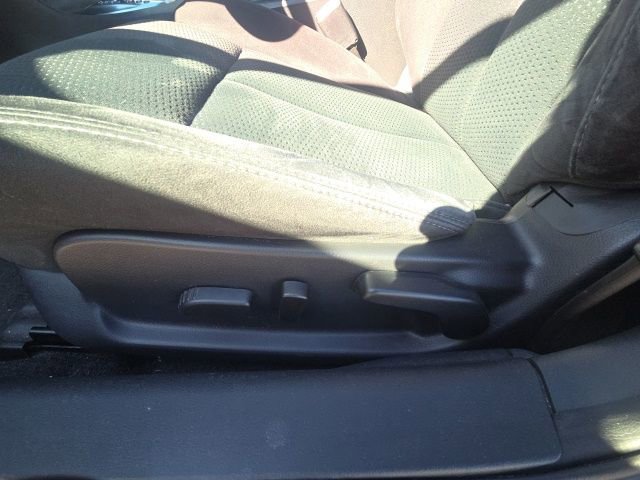 Used 2011 Nissan Altima 2.5 S w/ 2.5S Premium Pkg image 21