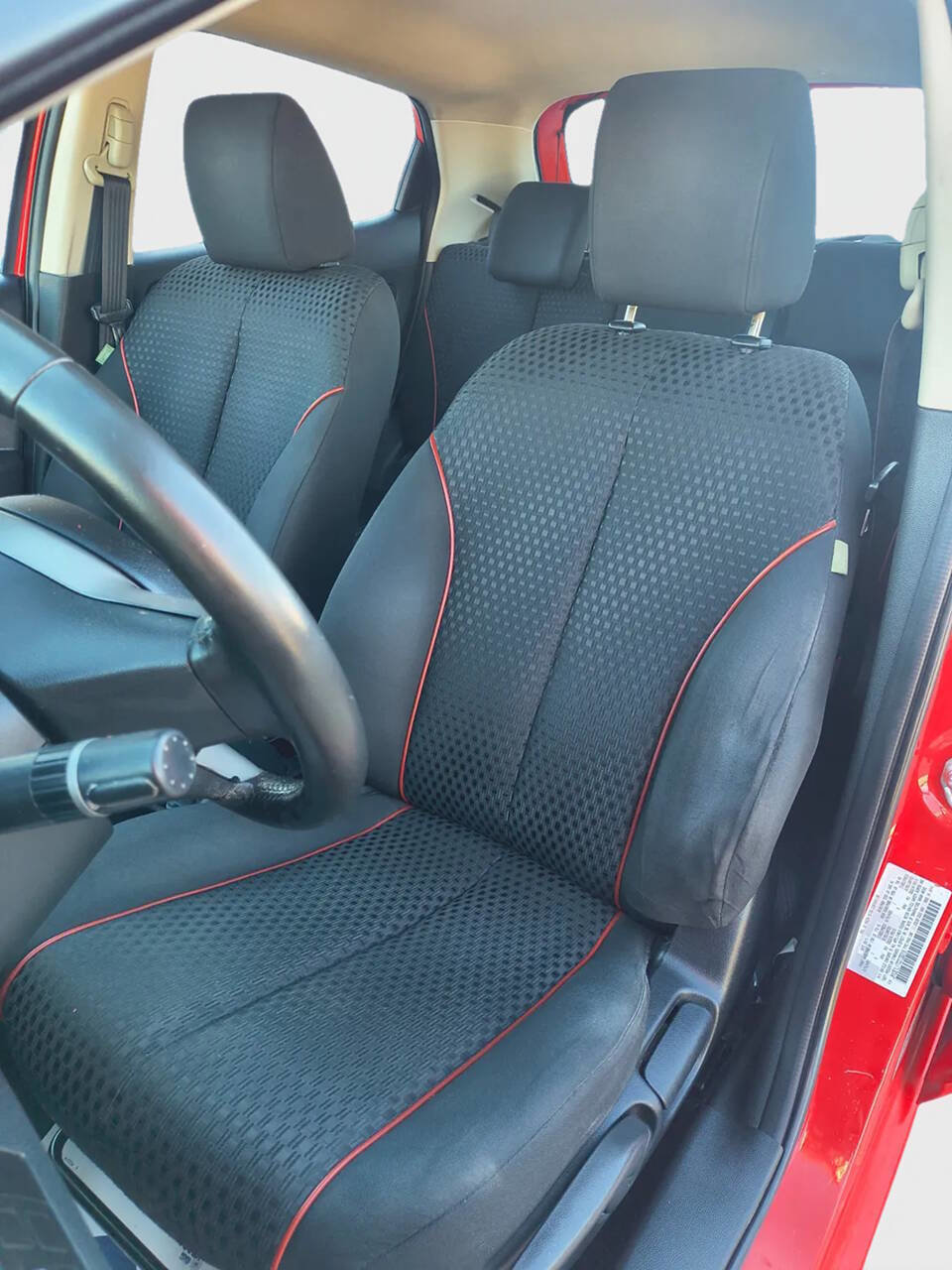 Used 2012 MAZDA MAZDA2 Touring image 10