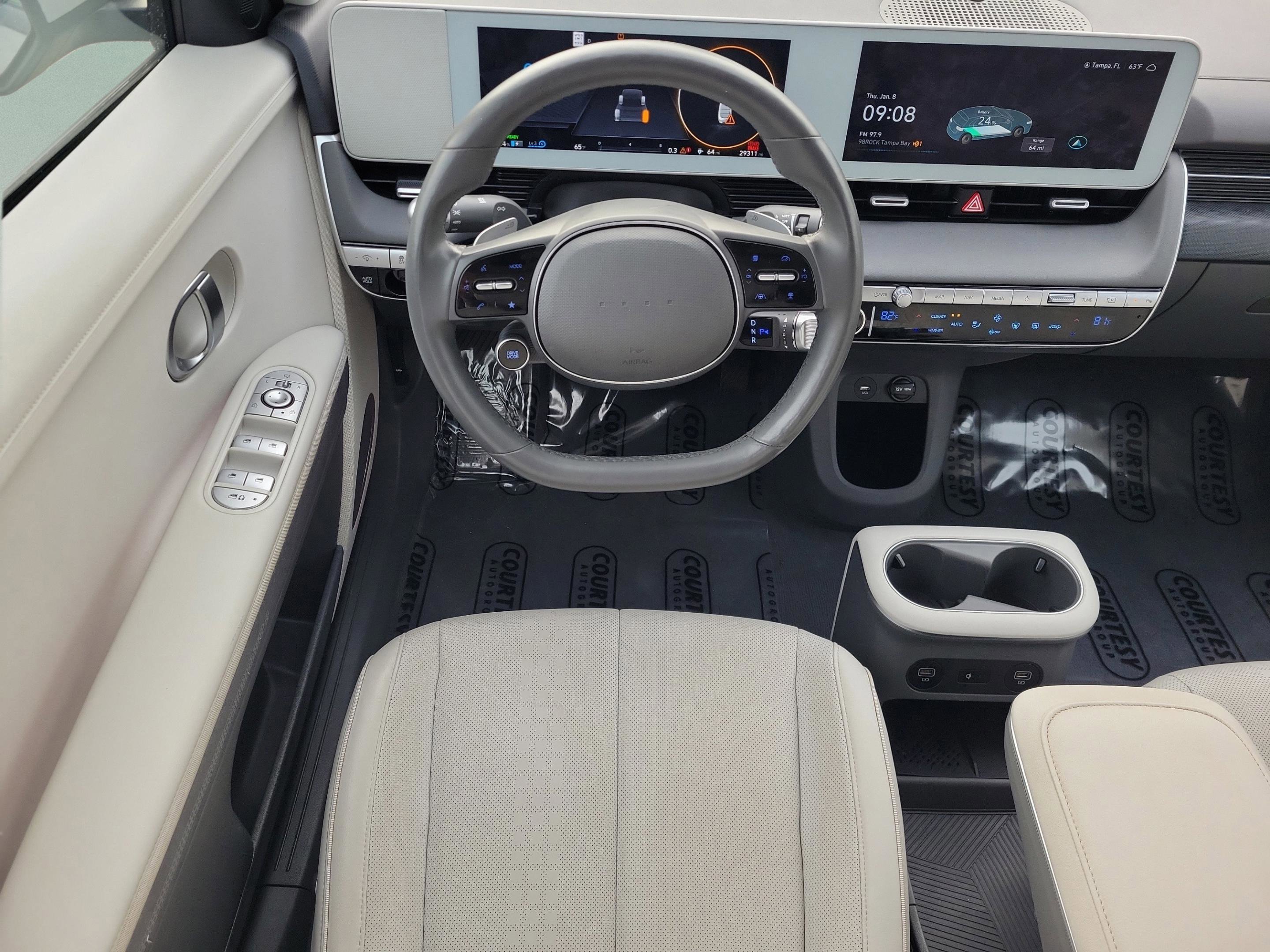 Used 2023 Hyundai Ioniq 5 SEL image 15