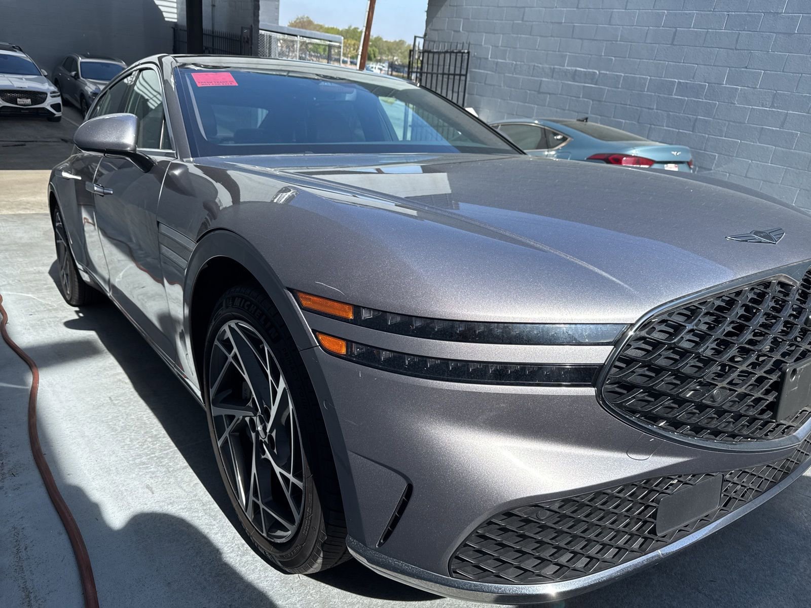 Used 2023 Genesis G90 3.5T image 1