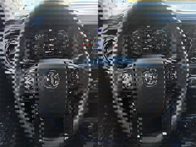 Used 2022 Toyota Tacoma SR w/ SR Convenience Package image 13