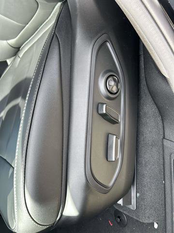 New 2025 Jeep Grand Cherokee Limited w/ Black Appearance Package image 8