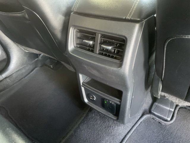 Used 2022 Ford Edge Titanium AWD/4WD image 54