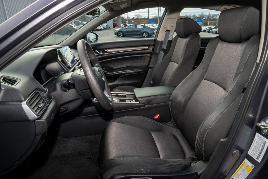 Used 2020 Honda Accord LX image 9