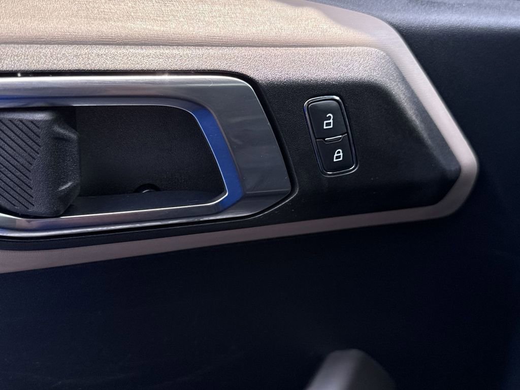 Used 2022 Ford Bronco Wildtrak image 15