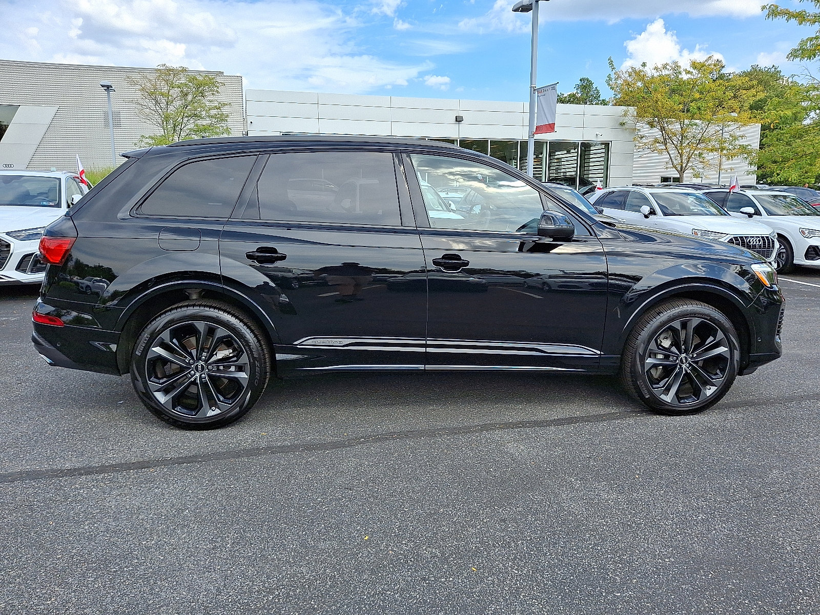 Used 2025 Audi Q7 3.0T Premium Plus w/ Premium Plus Package image 7