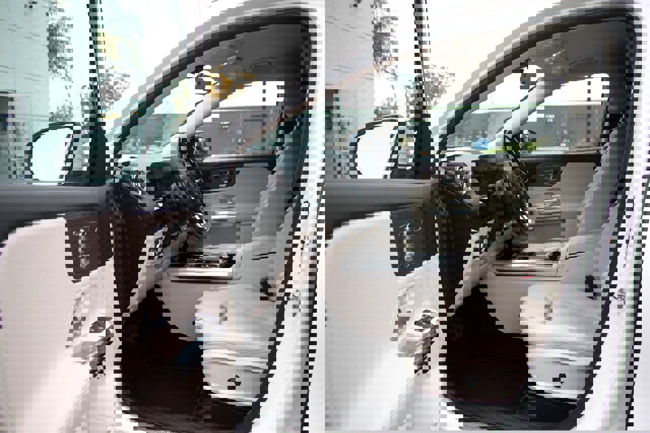 Used 2023 Mercedes-Benz GLA 250 4MATIC image 13