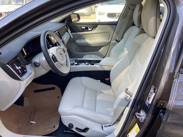 New 2025 Volvo V60 B5 Cross Country Plus w/ Protection Package Premier image 11