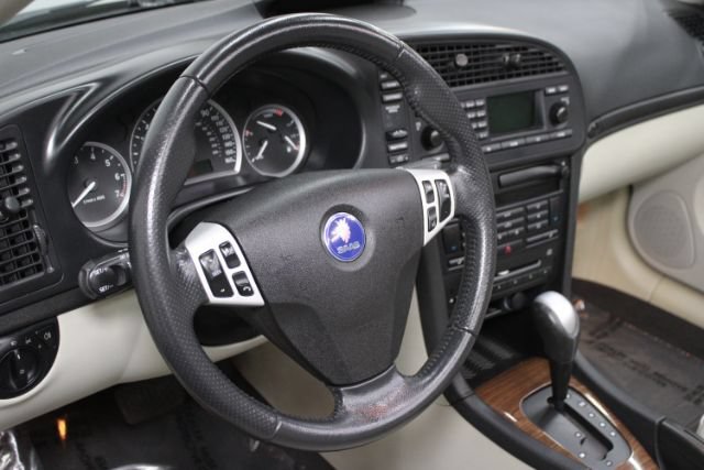 Used 2006 Saab 9-3 2.0T FWD image 12