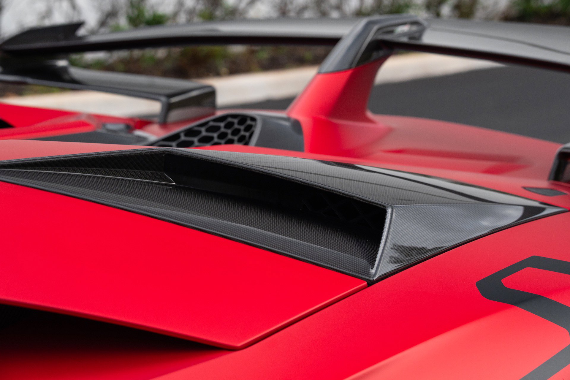 Used 2021 Lamborghini Aventador SVJ AWD/4WD image 39